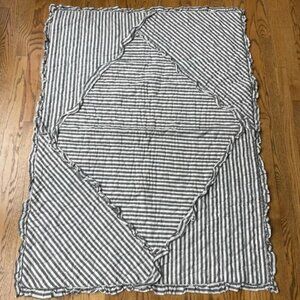 Pottery Barn Kids Emily & Meritt Ruffle Candy Stripe Crib Quilt Blanket Throw